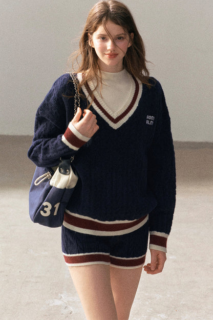 College Style Knit Sweater and Knit Shorts Set-Up