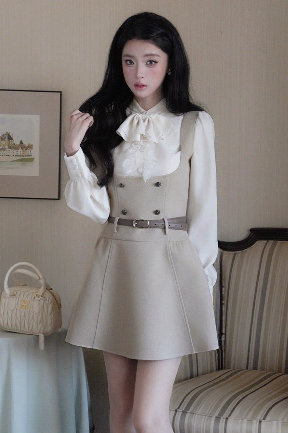 Ensemble robe à bretelles à manches bouffantes et nœud