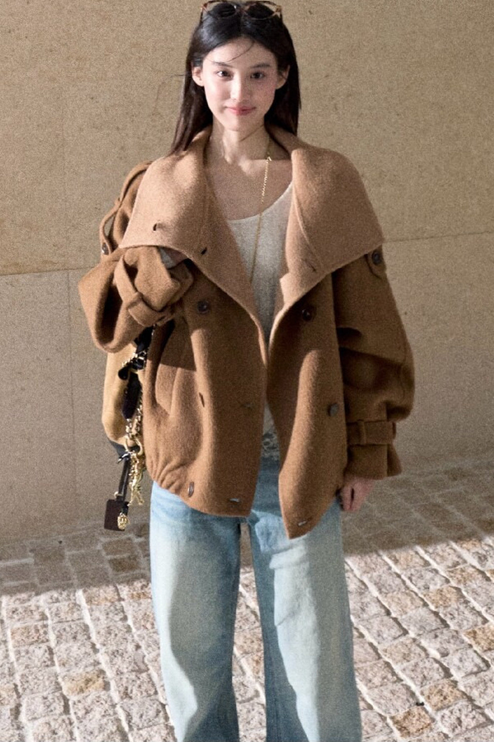 Jeans in denim lavato effetto vintage a gamba dritta