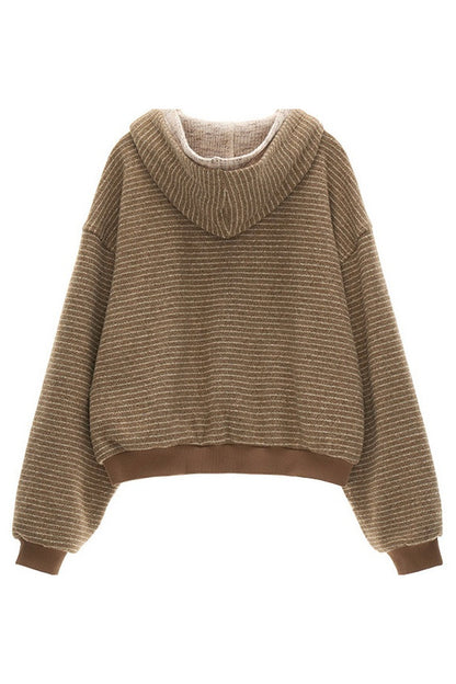 Sudadera holgada de punto a rayas con capucha