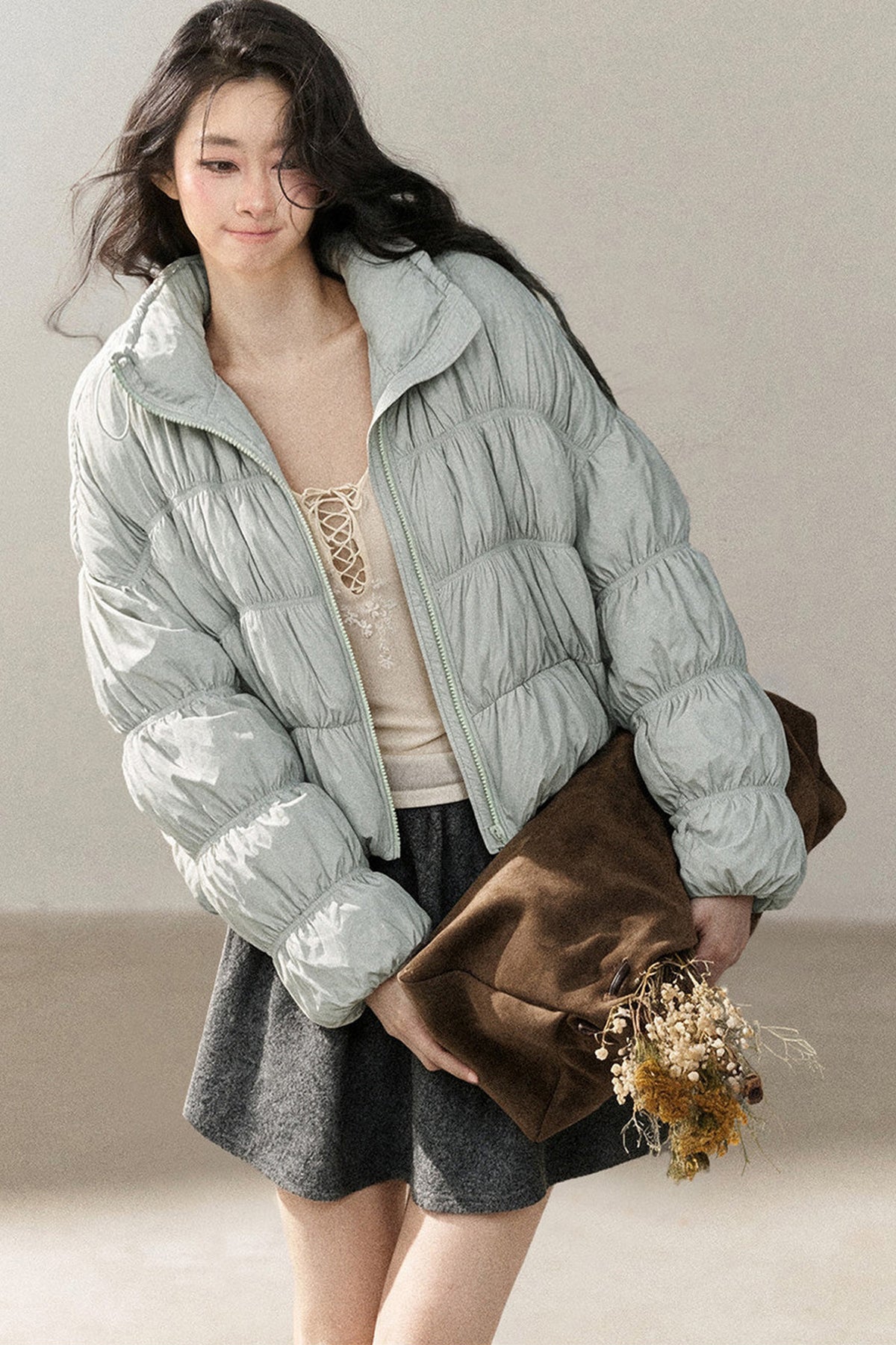 Weiße Daunen-Steppjacke mit Entendaunenfüllung