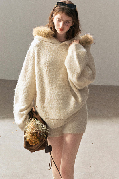 Hooded Wool Knit Top And Shorts Set-Up