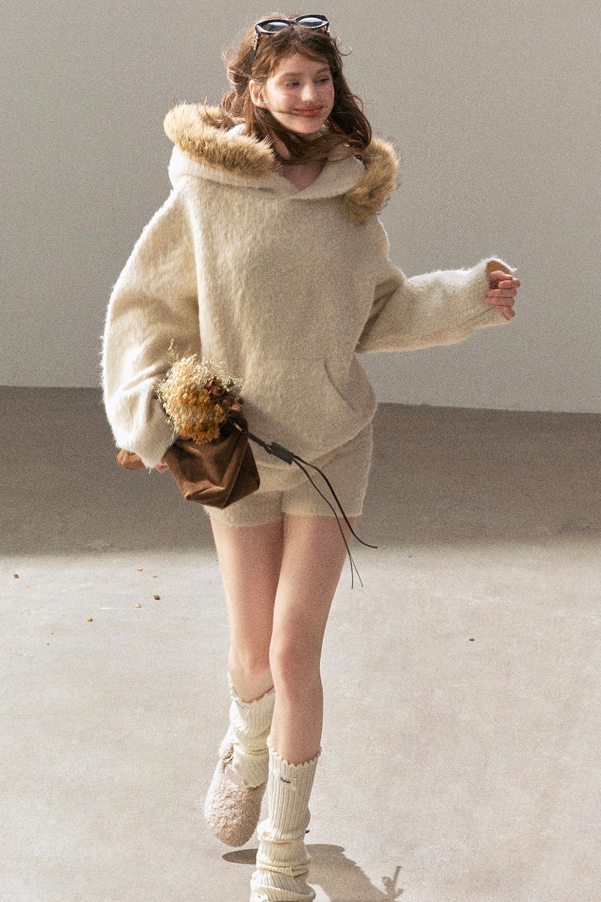 Hooded Wool Knit Top And Shorts Set-Up
