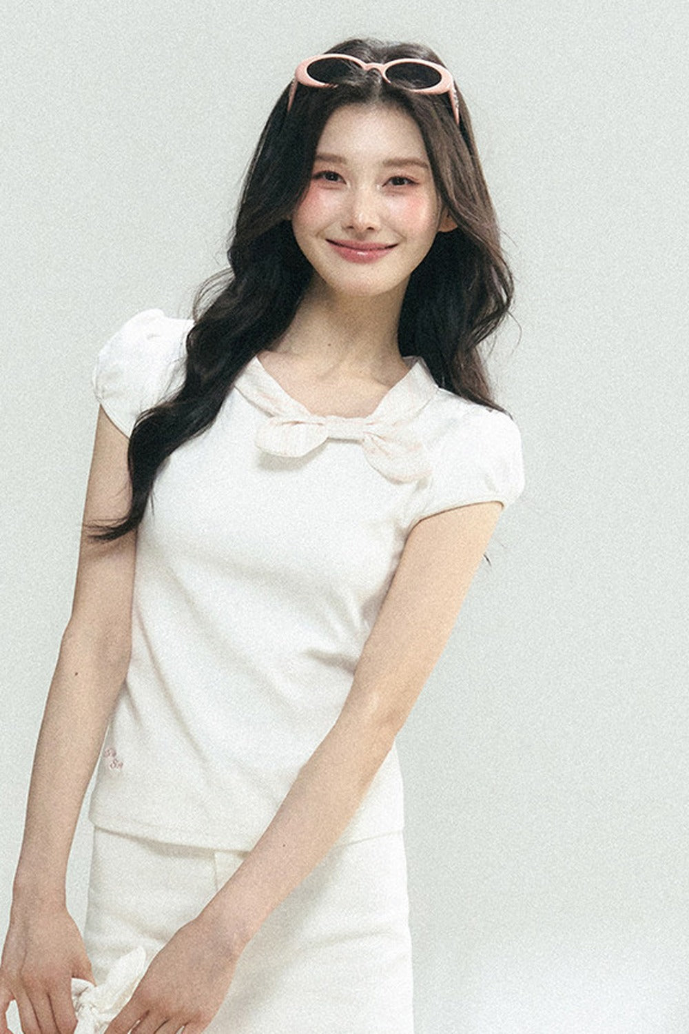 Navy Bow Puff Sleeve T-Shirt