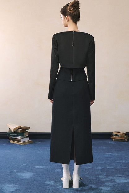 Elegant Black Suit with Waistcoat Blazer Set-Up