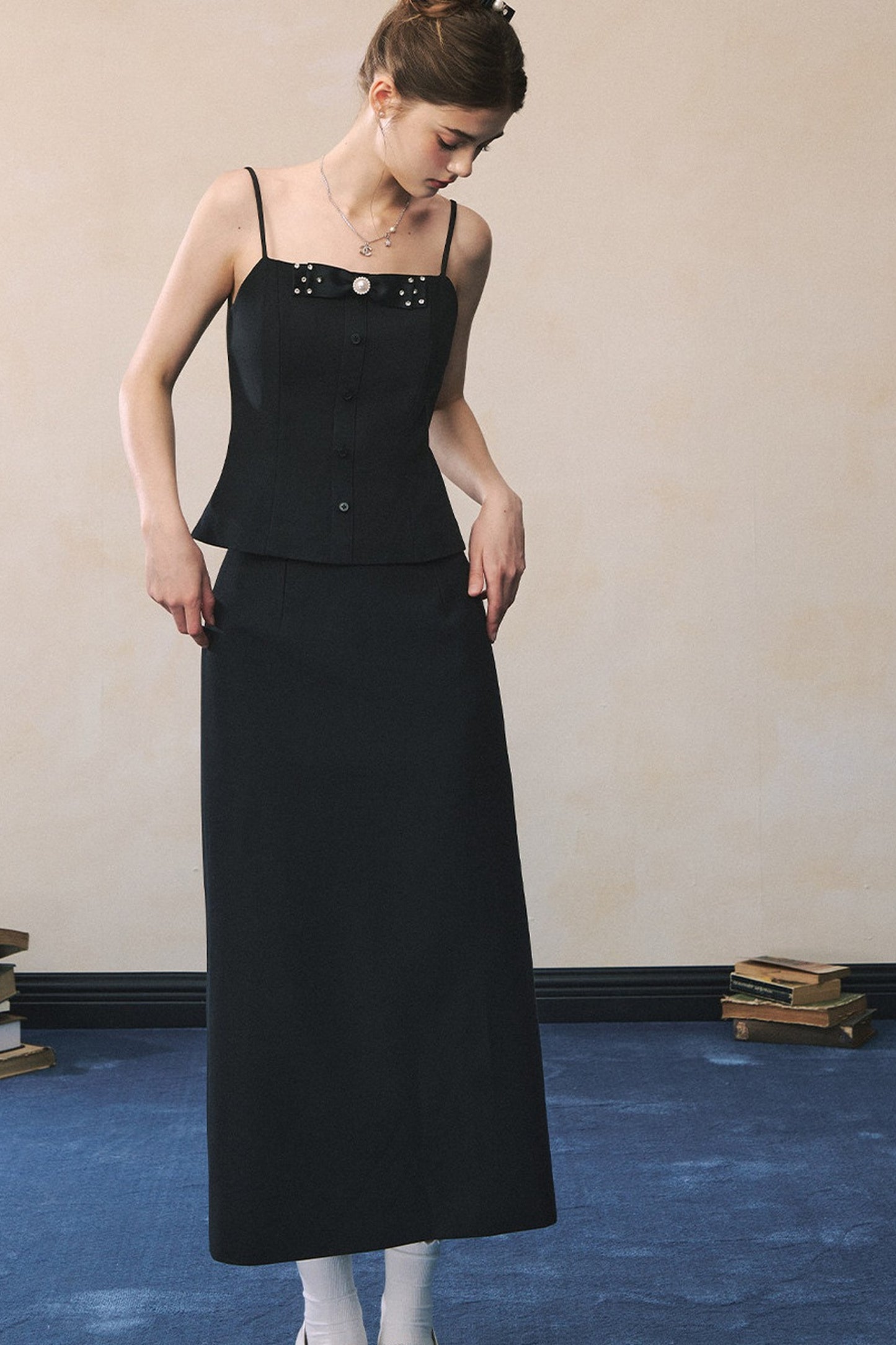 Elegant Black Suit with Waistcoat Blazer Set-Up