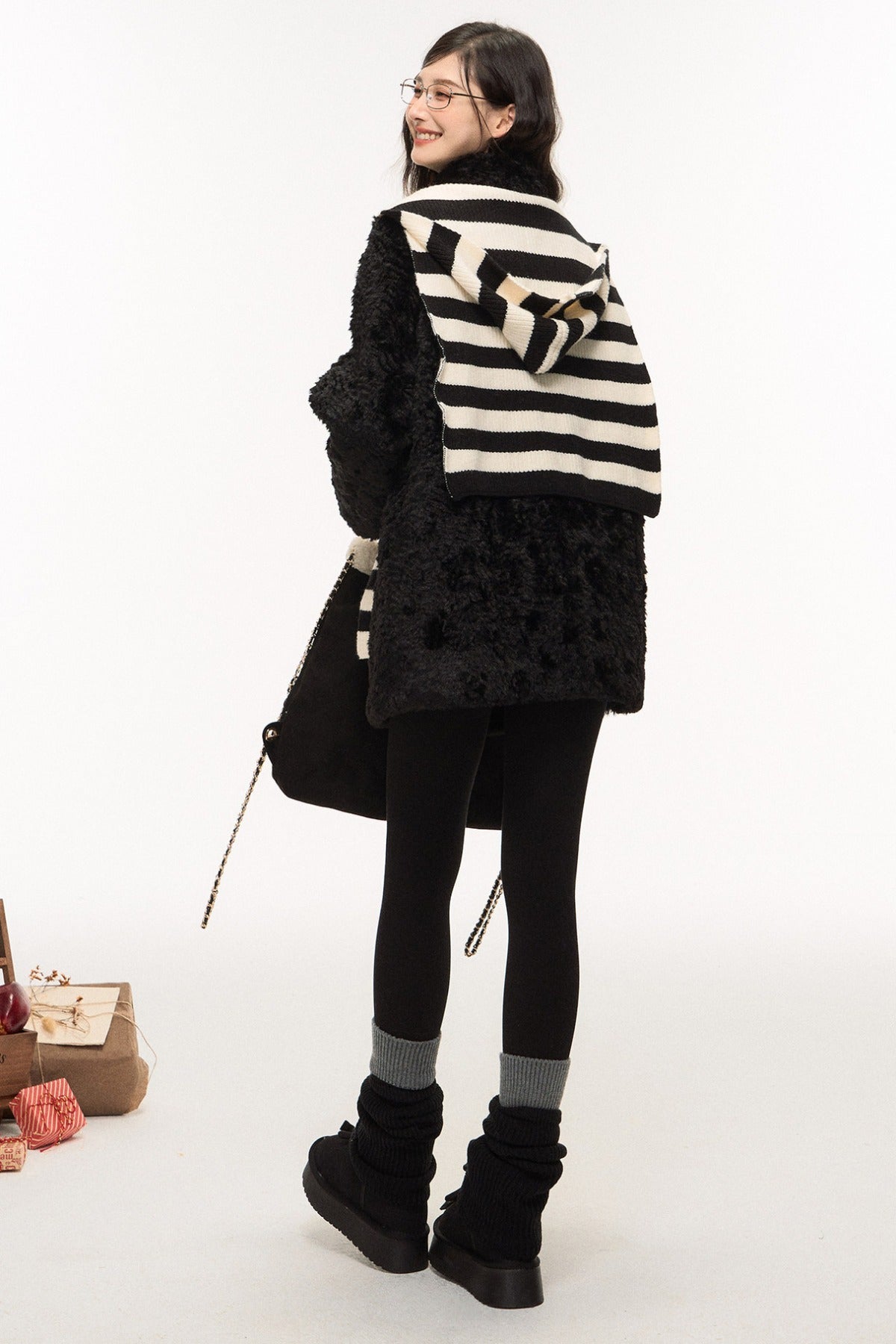 Wool Fur Horn Button Coat and Pants Set-Up