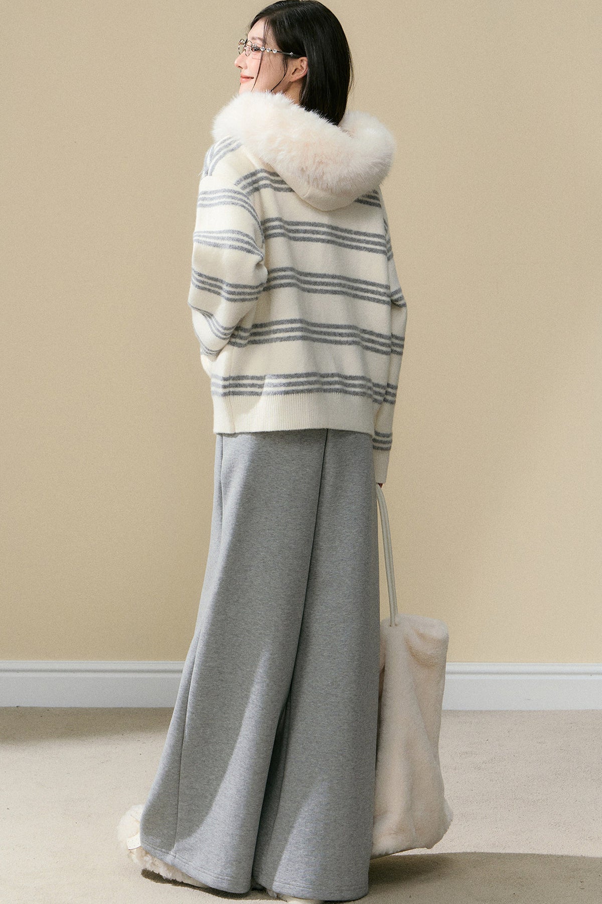 Gray Hooded Cardigan Jacket and Pants Set-Up