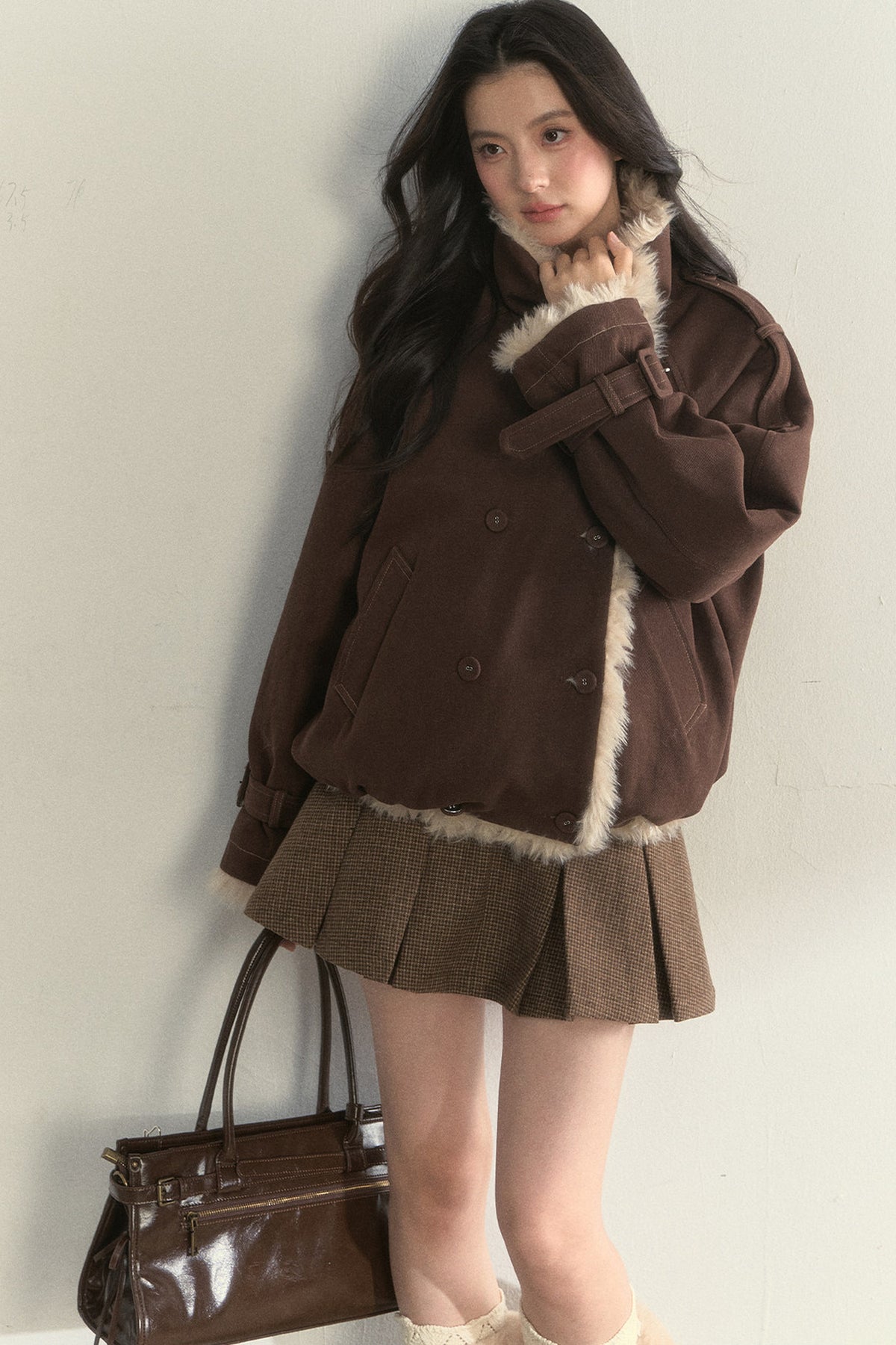 Chaqueta parka de borreguito sintético, mullida y cruzada