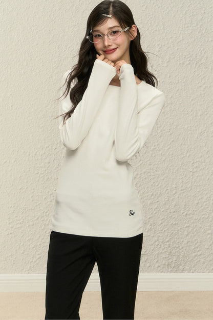 Embroidered Round Neck Long Sleeve Top