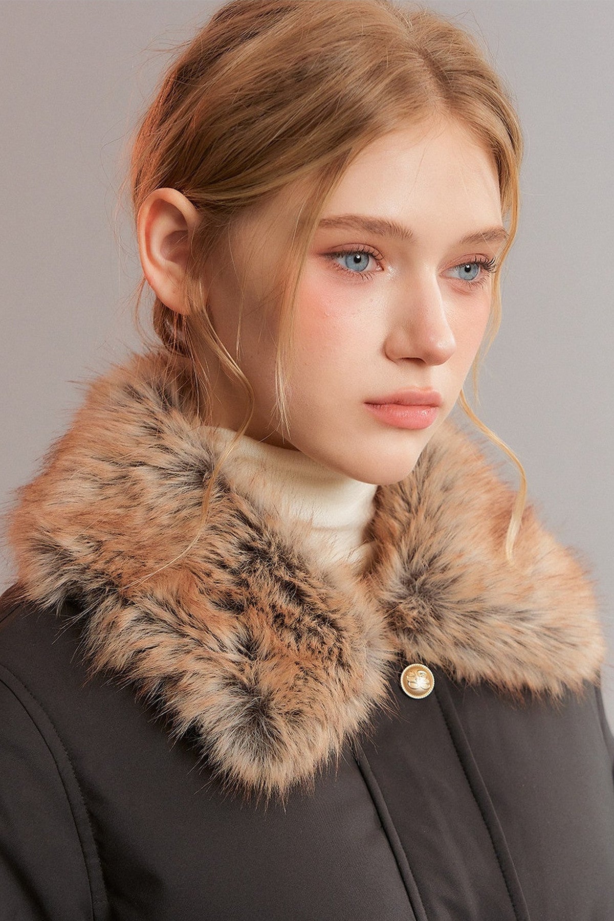 Black Fur Collar Tie-Waist Down Jacket