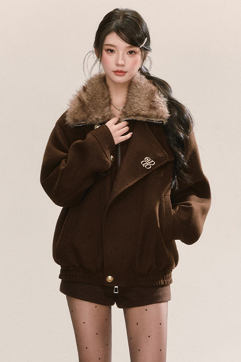 Maillard Fur Collar Woolen Jacket and Shorts Set-Up