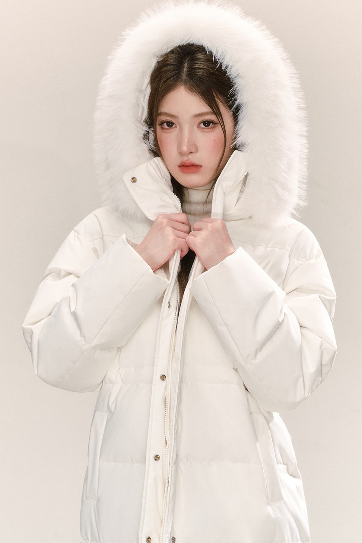 White Raccoon Fur Collar Down Jacket