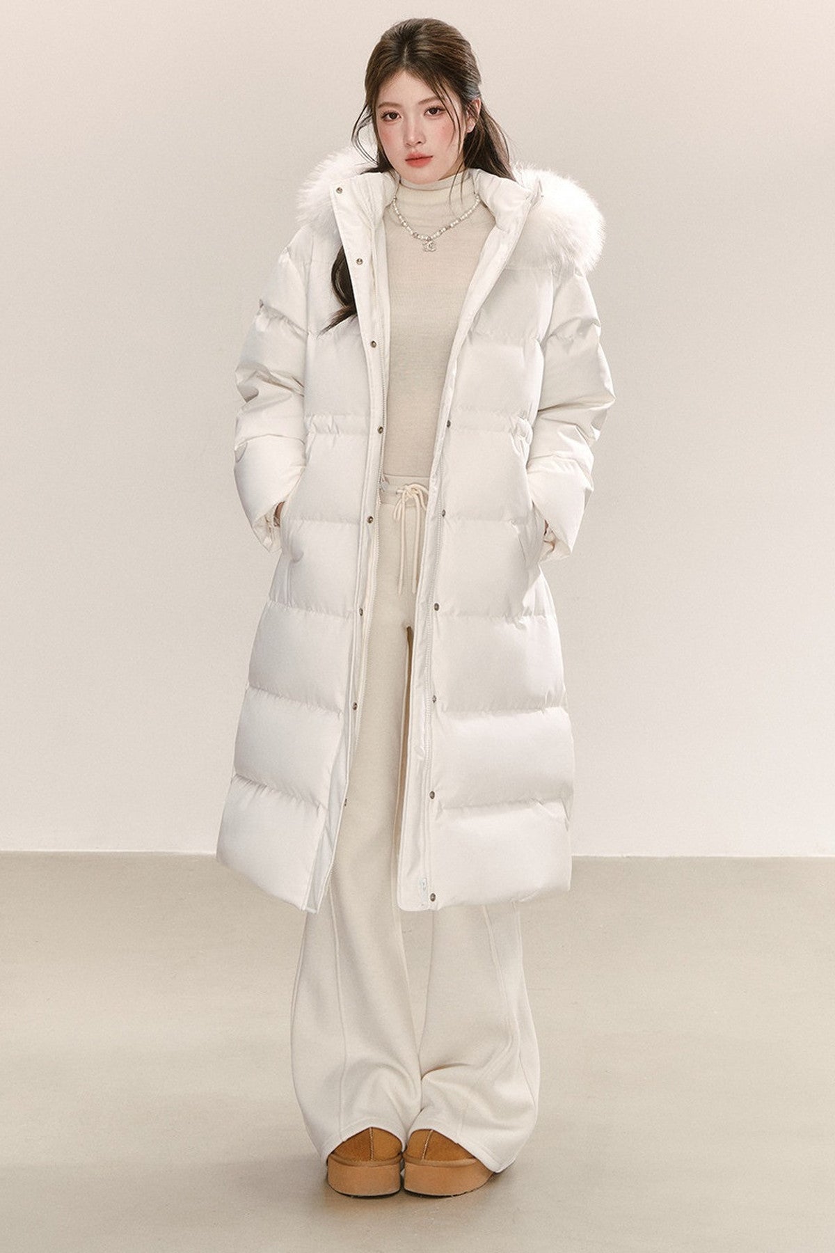 White Raccoon Fur Collar Down Jacket