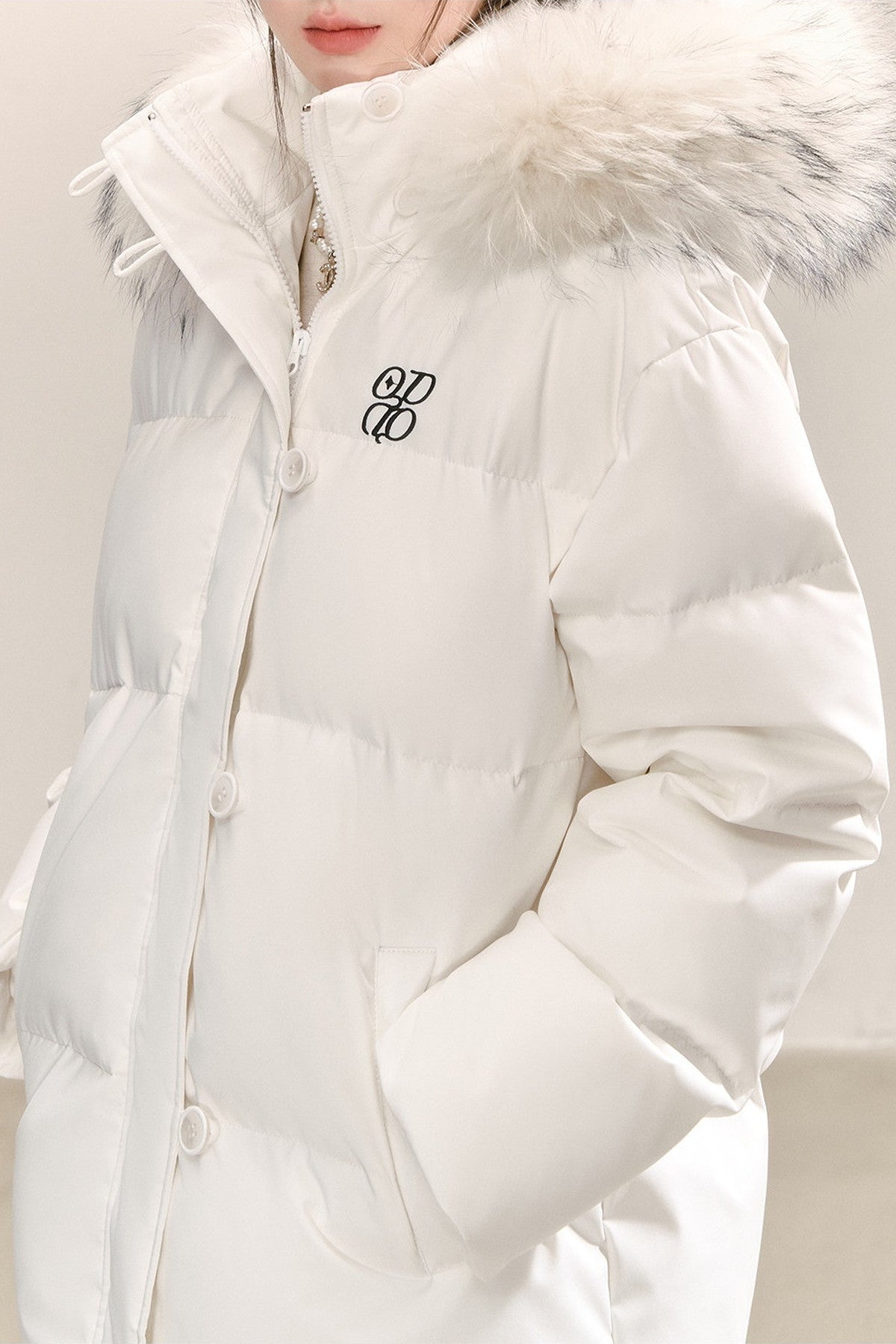 Raccoon Fur Collar Hooded White Down Jacket