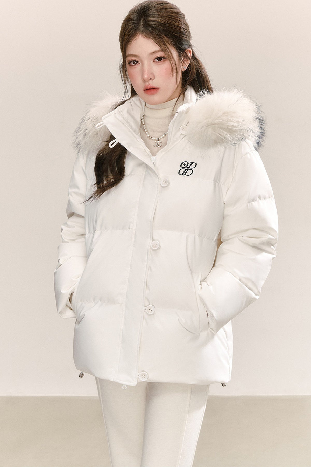 Raccoon Fur Collar Hooded White Down Jacket