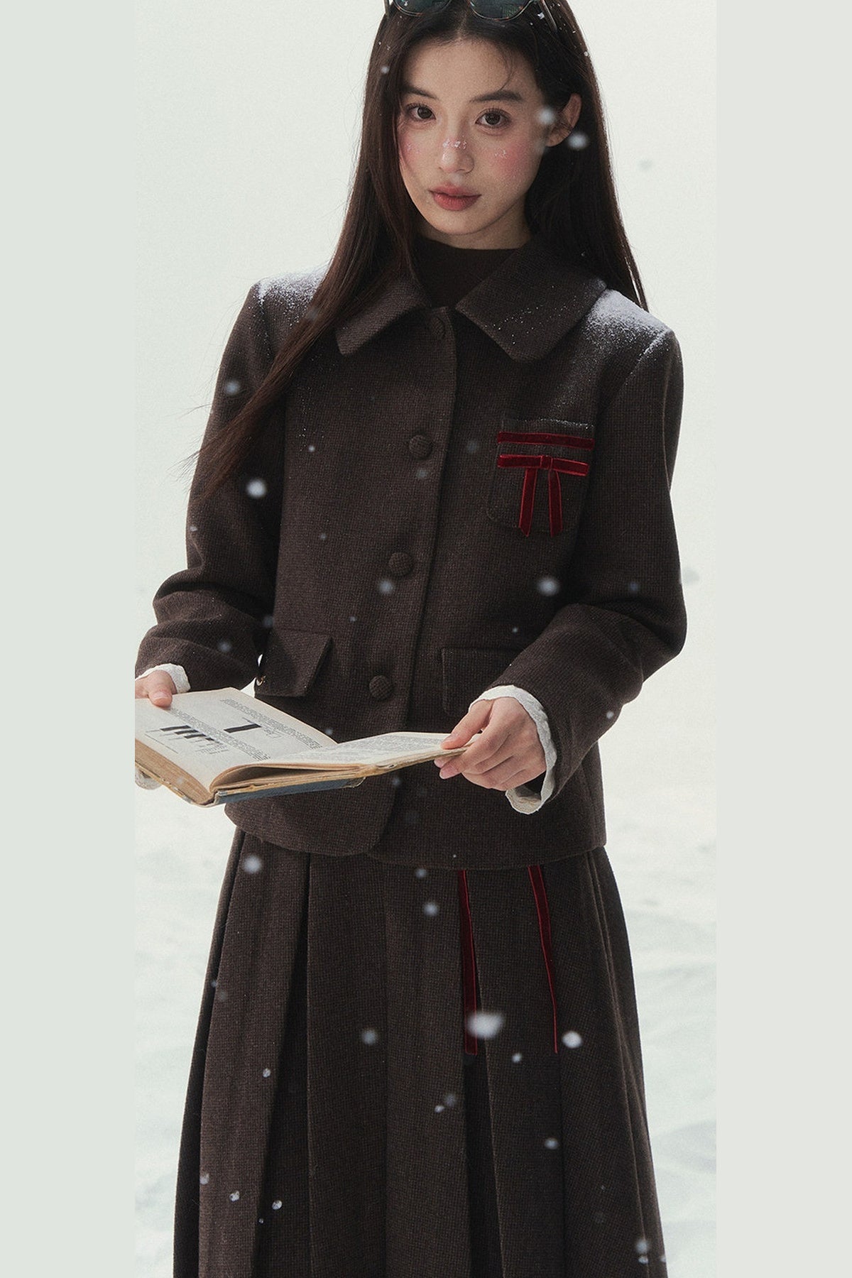 Bambi Wool Coat with Fur Collar and Pleated Skirt Set-Up