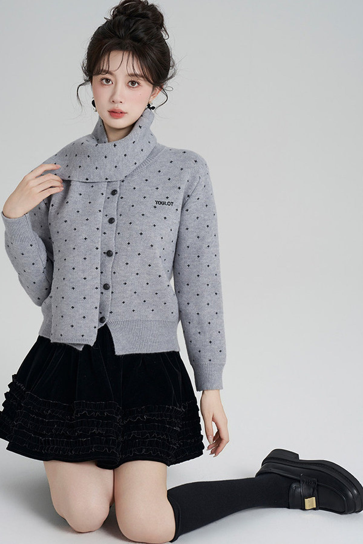 Short Woolen Knit Cardigan