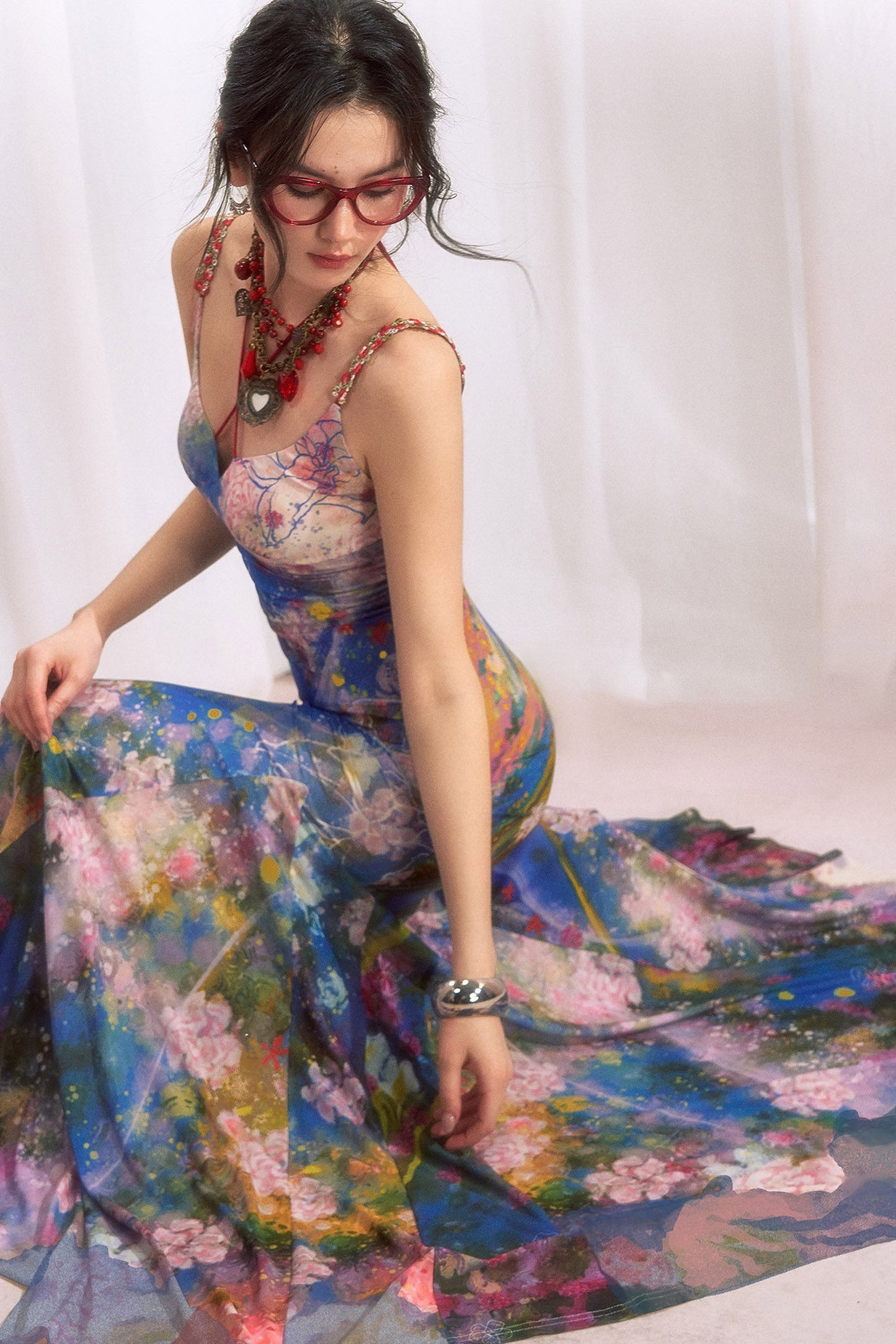 Neckholderkleid mit Ölgemälde-Print und weitem Saum