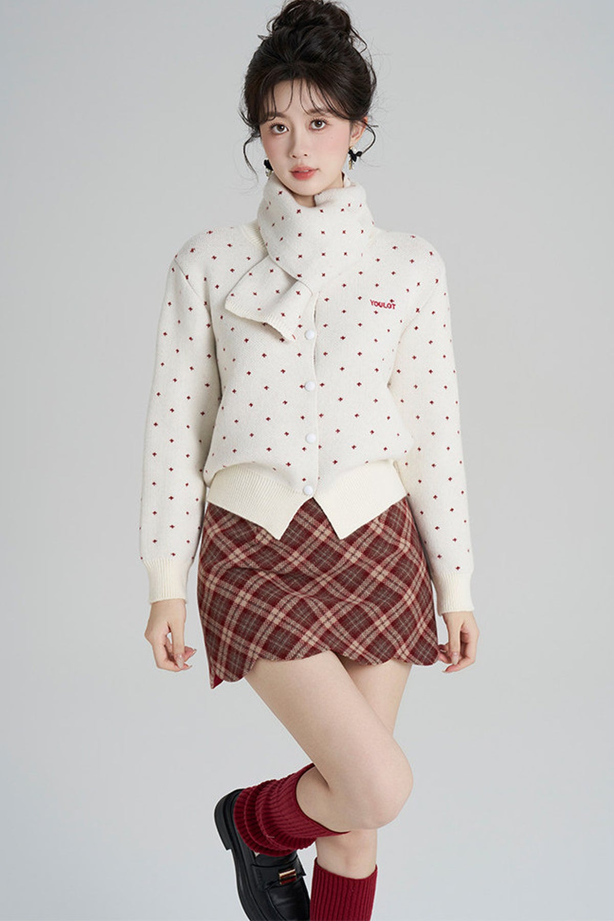 Short Woolen Knit Cardigan