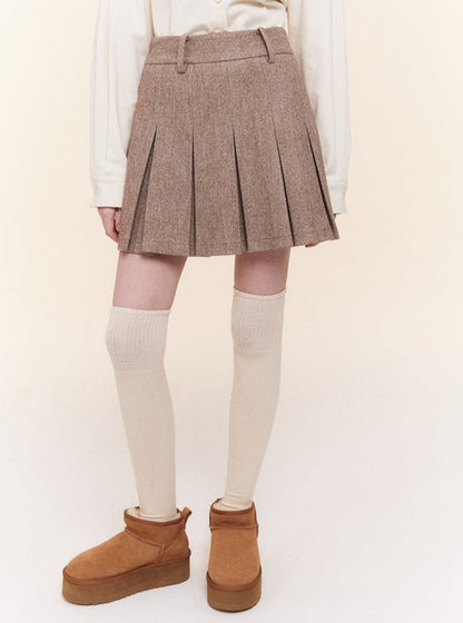 Short Pleated Tweed Skirt