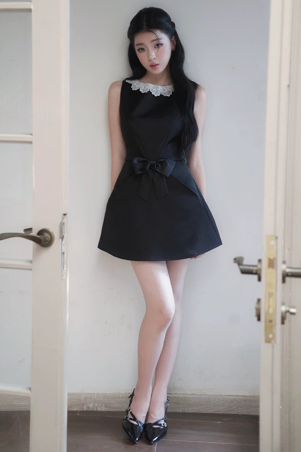 Bow Lace Sleeveless Dress