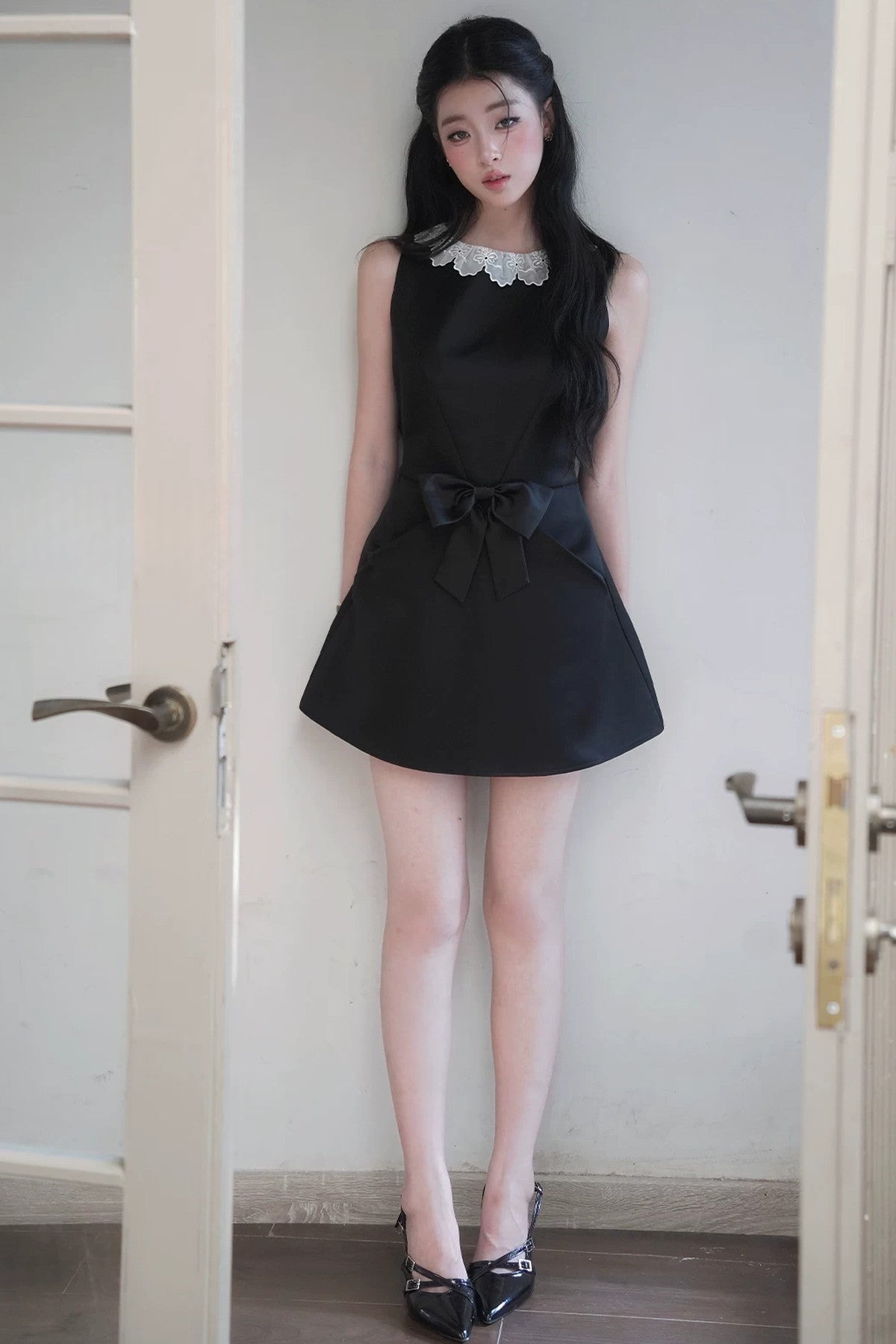 Bow Lace Sleeveless Dress