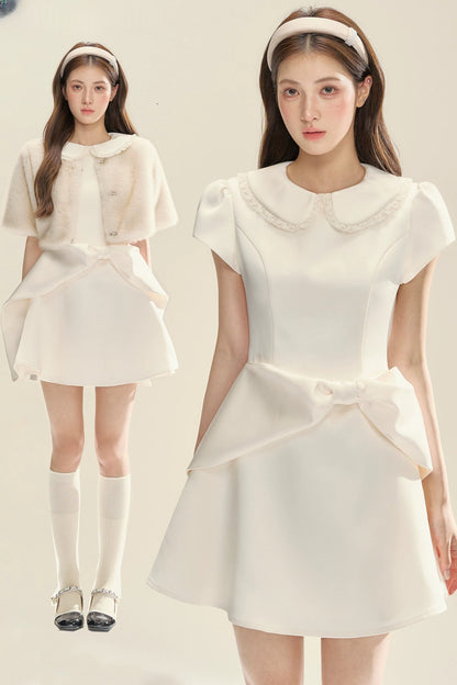 Weißes Kleid mit Schleifenkragen als Set