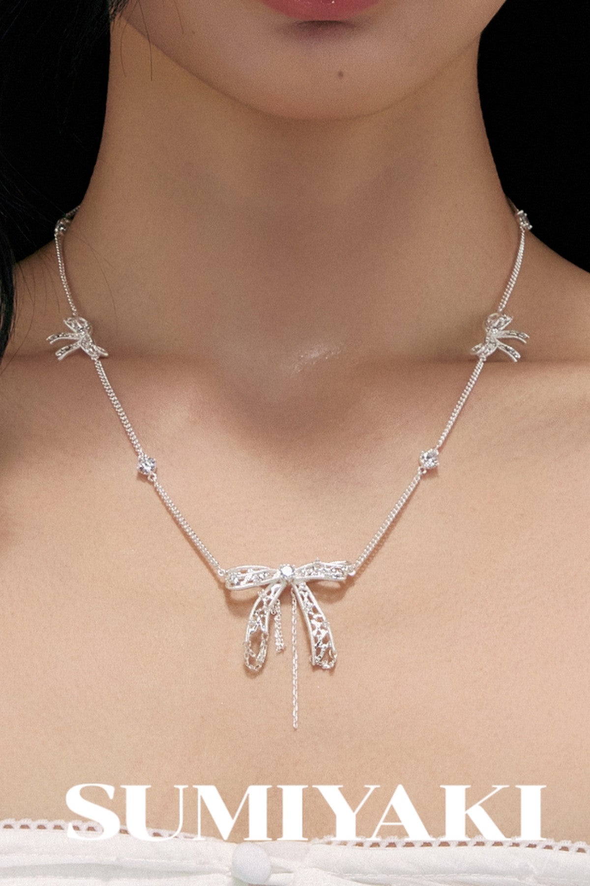 Lace Bow Clavicle Necklace