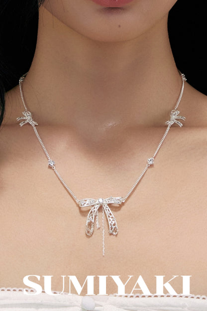 Lace Bow Clavicle Necklace