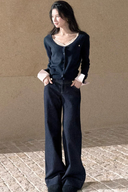 Large U-Neck Knit Cardigan
