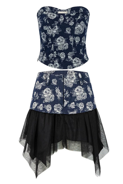 Completo Rose con top a fascia in denim e gonna a mezza lunghezza in garza