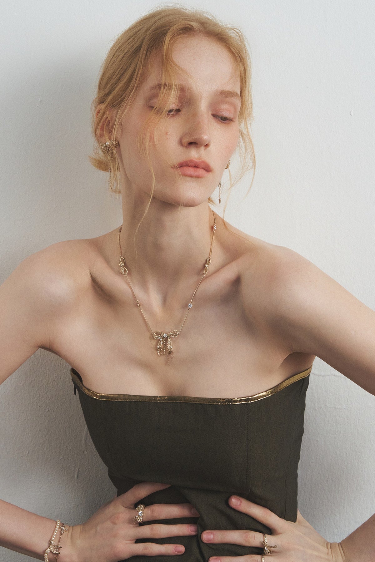 Lace Bow Clavicle Necklace