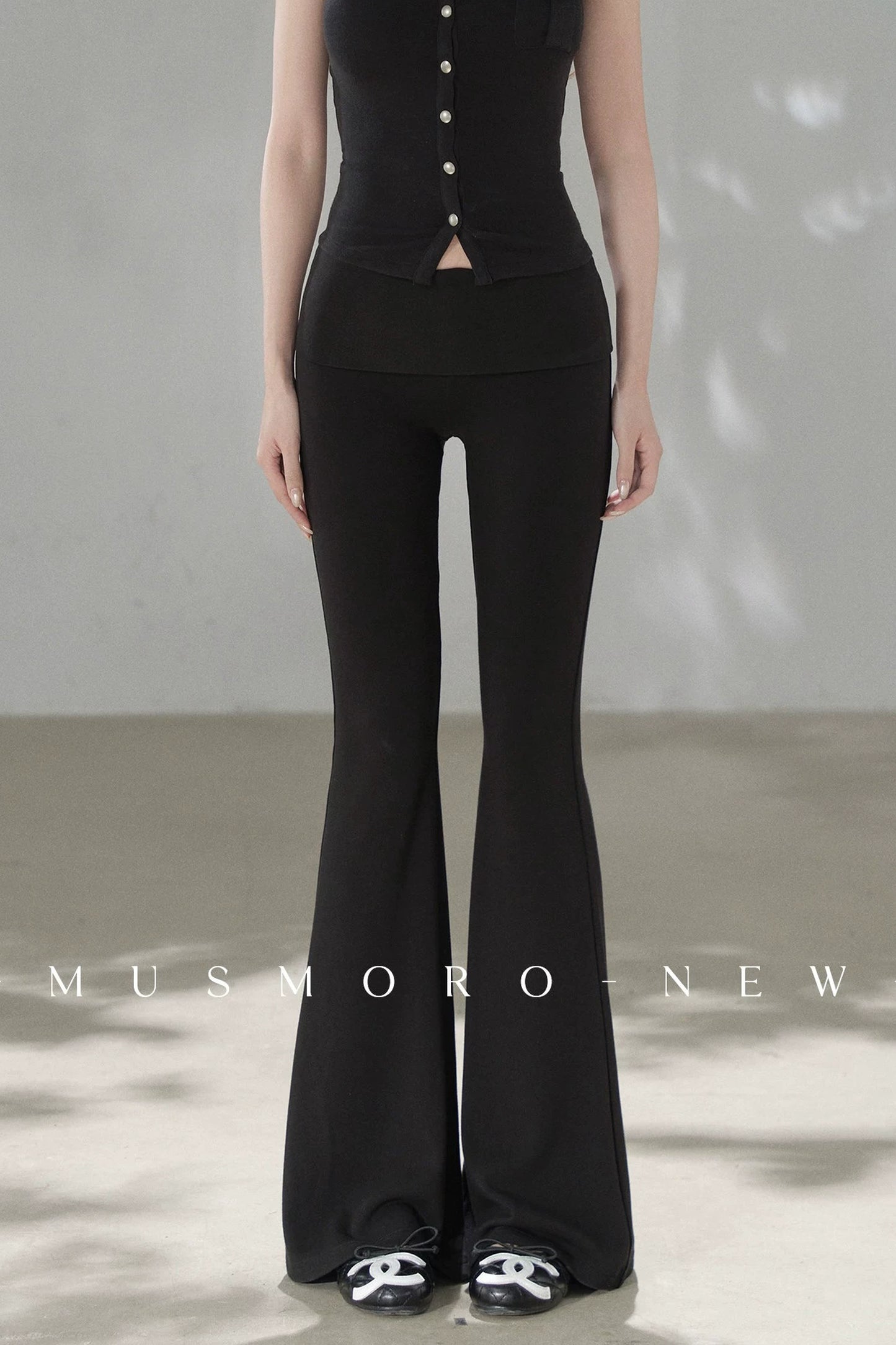 Knit Flared Enhancing Pants