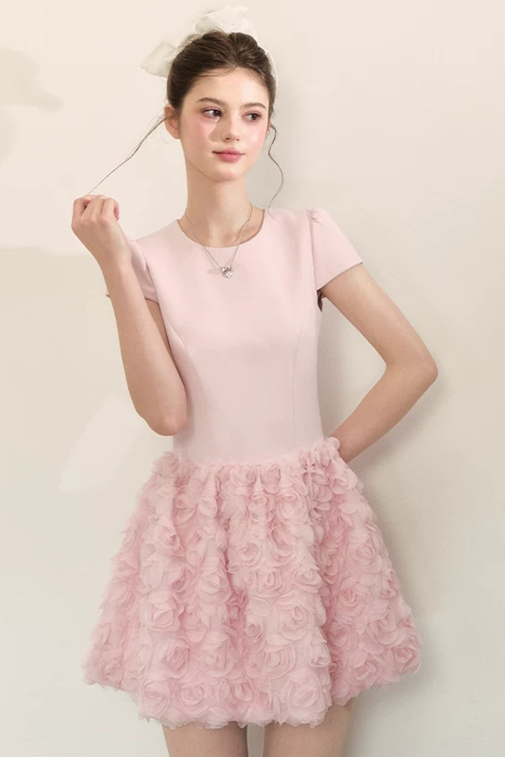 Patchwork-Kleid in A-Linie mit 3D-Blumen