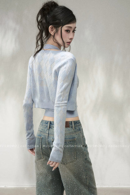 Ensemble cardigan dos-nu à col V en maille à losanges bleu layette