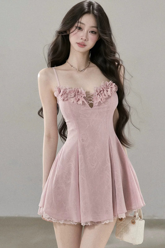 Vestido floral de malla con encaje
