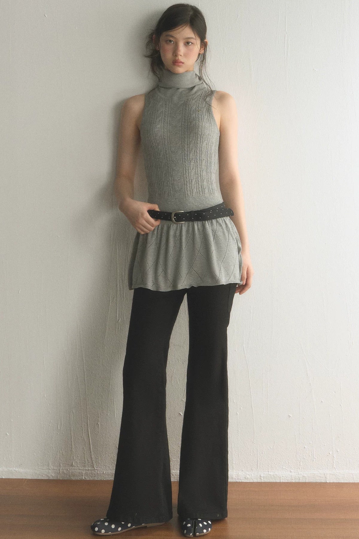 Sleeveless Quilted Knit Dress And Pants Set-Up