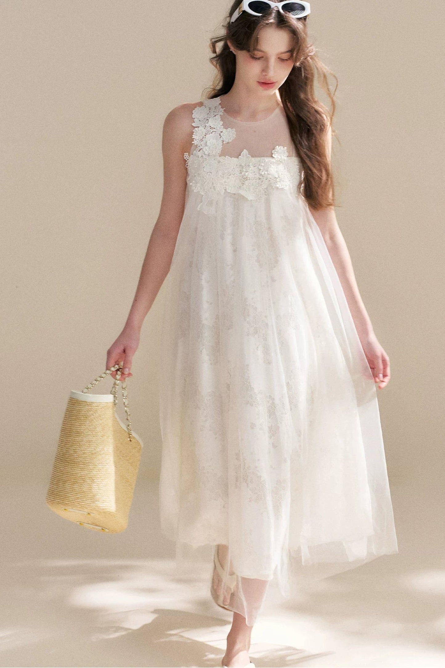 Sleeveless Floral Lace Dress