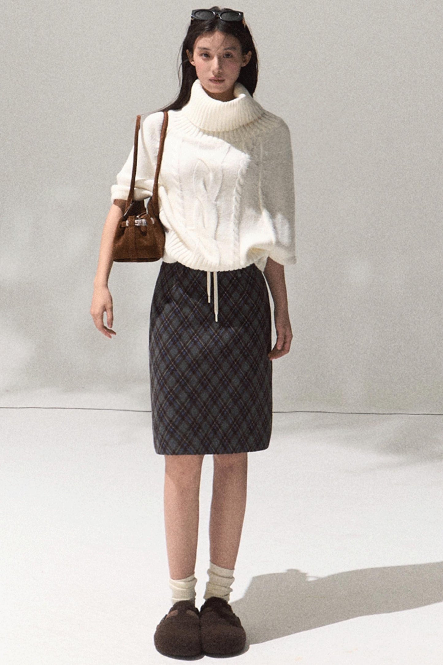 Wool Twist Knit Cape Sweater Top Skirt Set-Up