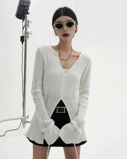 V-Neck Slim Front Twin Long Sleeve Knit