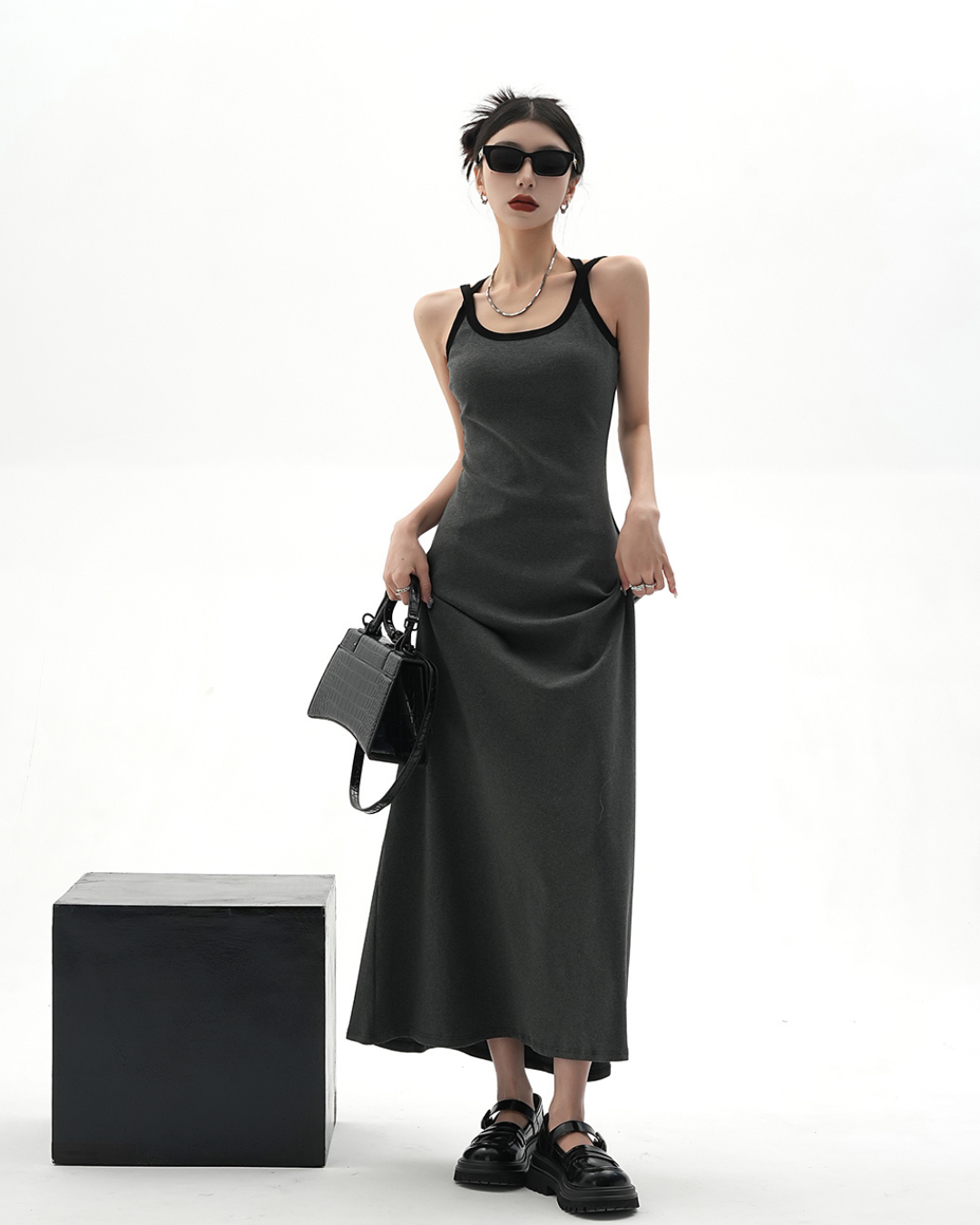 Street Slim Black Camisole Dress