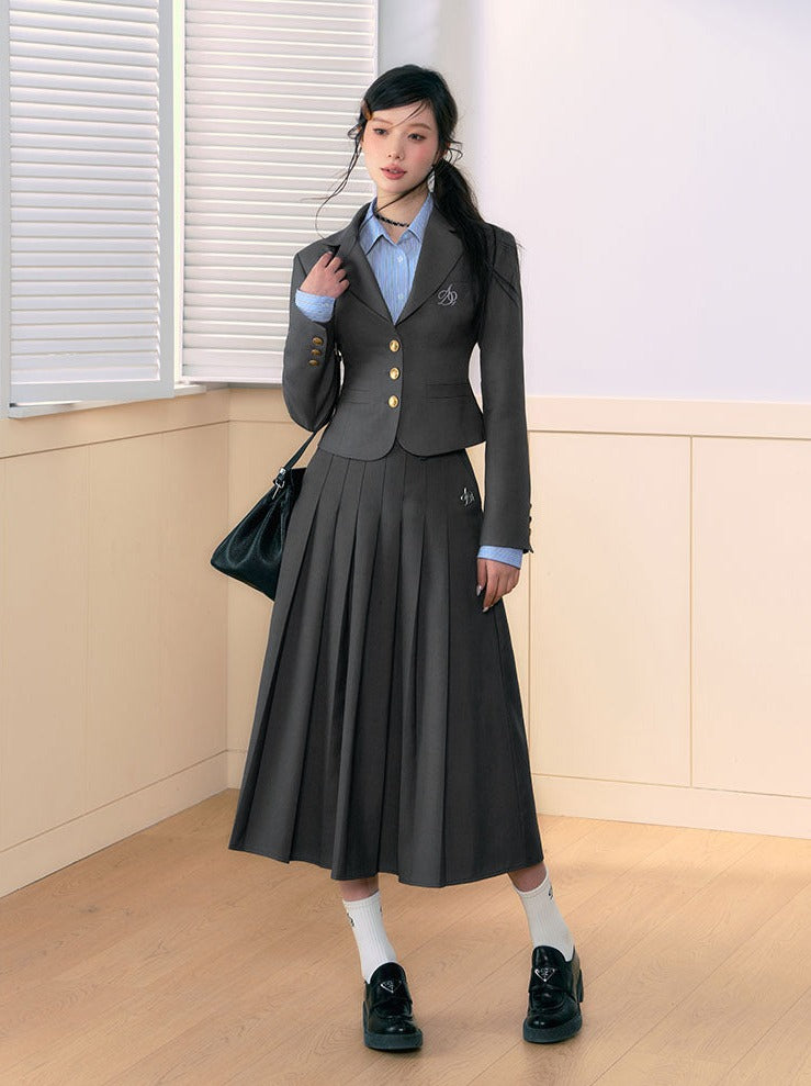Three-piece short jacket and skirt