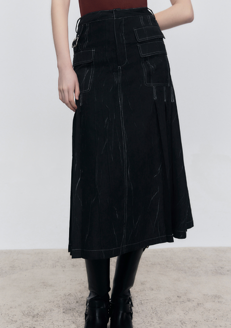 Pleated pocket A-line skirt