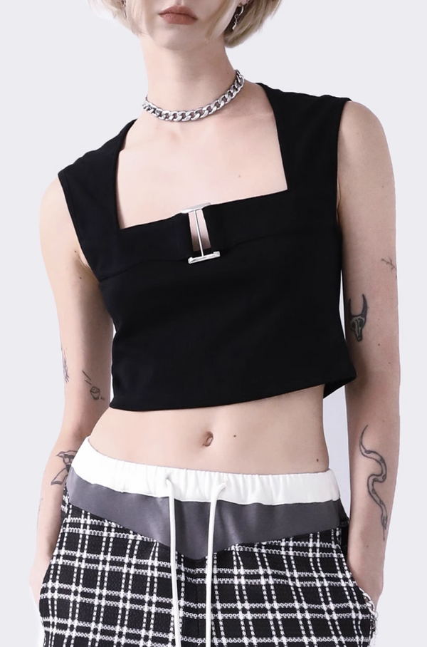 Metal buckle short sleeveless