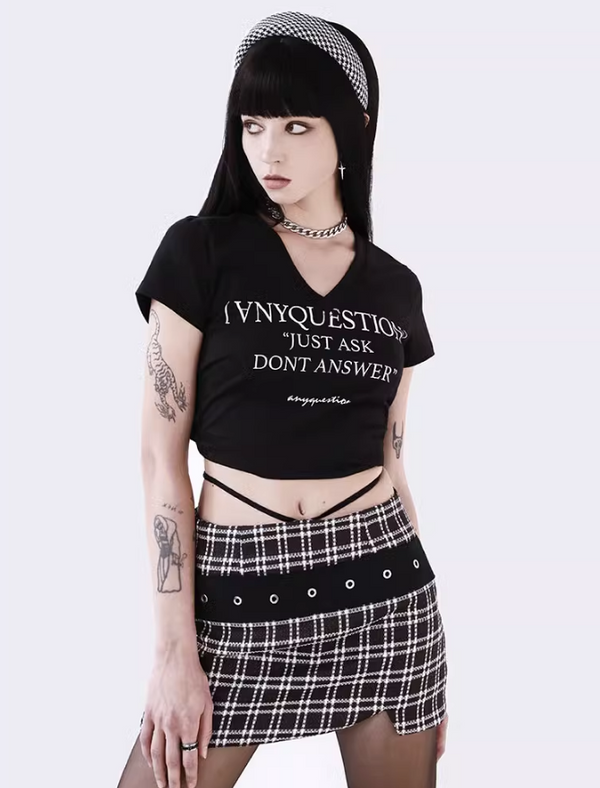 Letter Print V-Neck T-Shirt