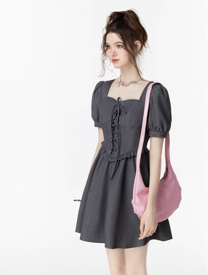 Lace-up puff sleeve dress