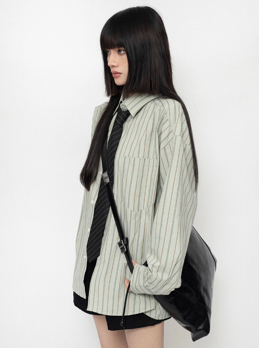 Casual color stripe shirt