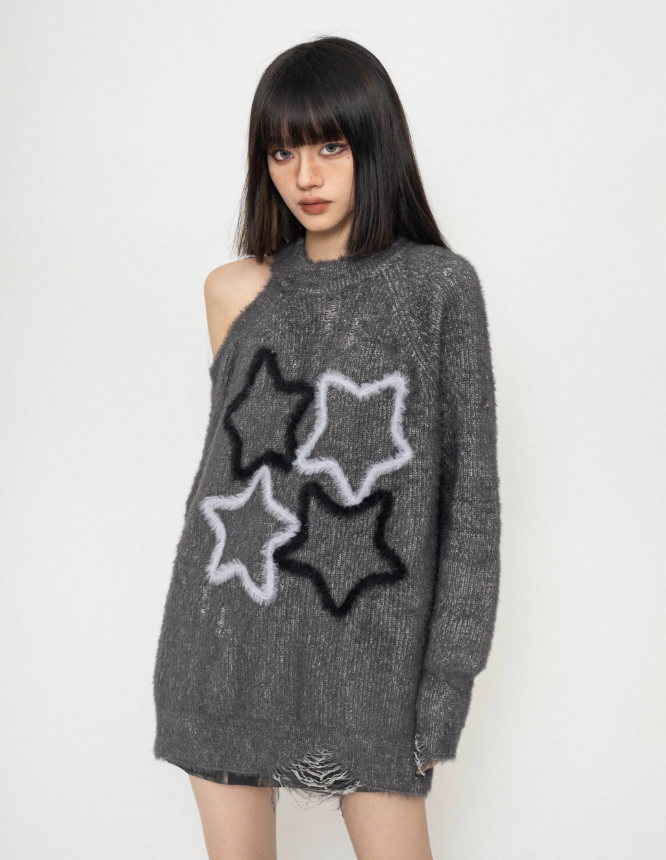 One-shoulder shaggy knit with star design