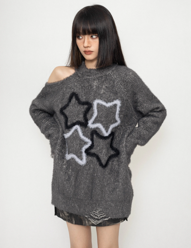 One-shoulder shaggy knit with star design